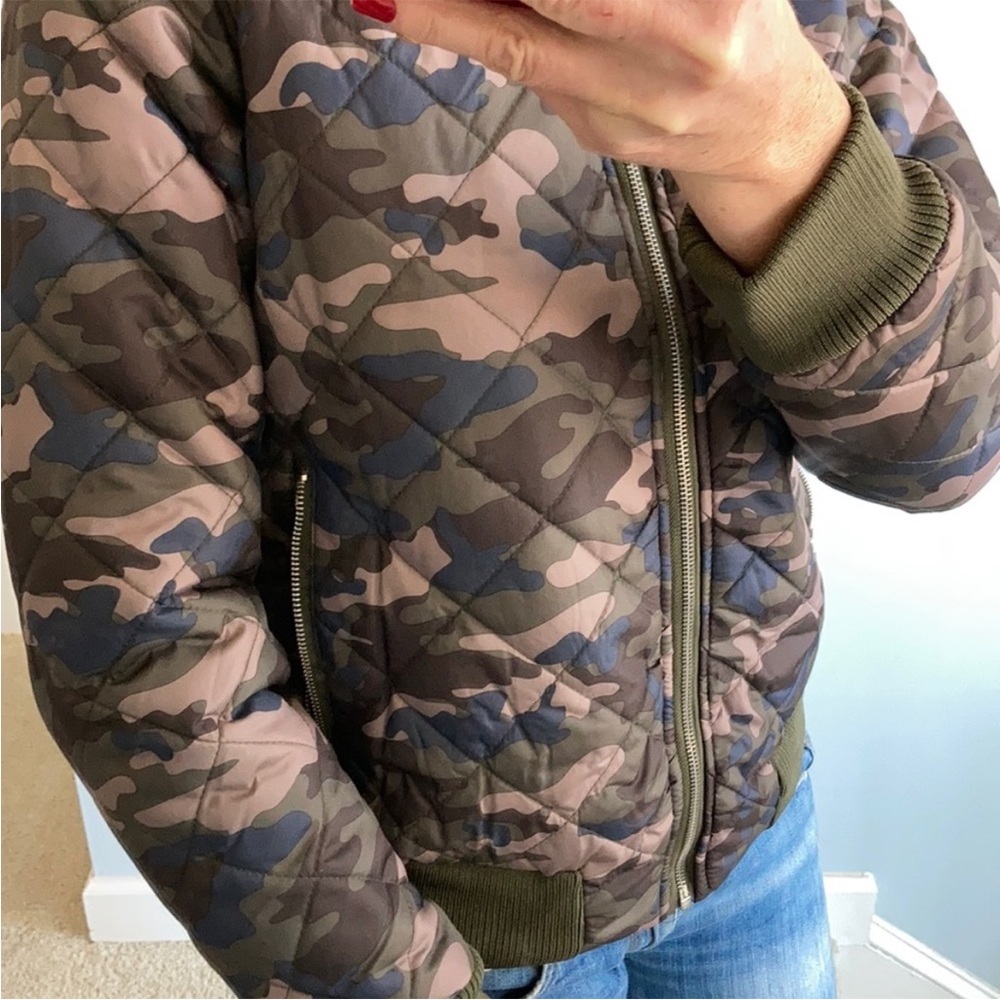 Quilted Camouflage Bomber Style Jacket - Picture 7 of 7